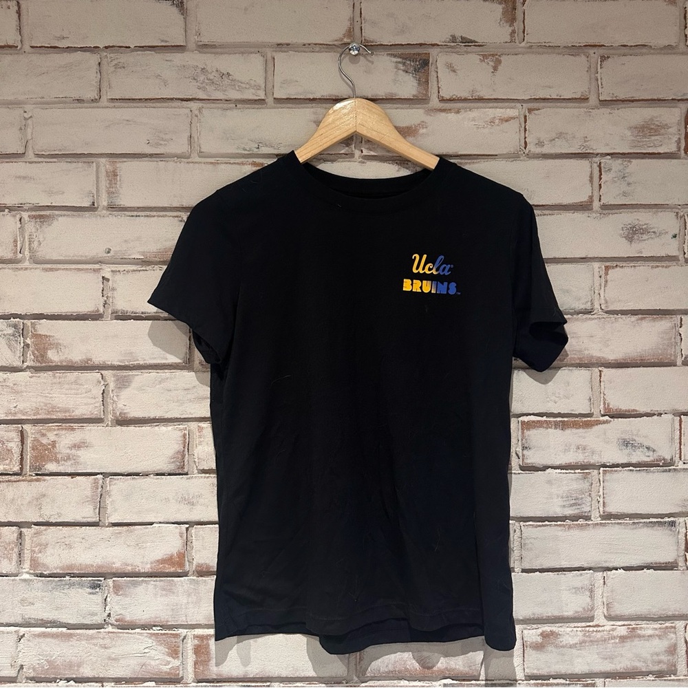 Nike UCLA bruins women’s t-shirt size medium